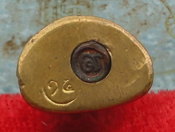 พระชุดหลวงพ่อเงิน ออกวัดหนองบัว จ.นครสวรรค์ ๒๕๓๔