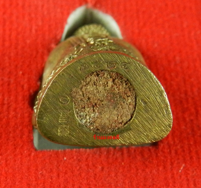 พระสังกัจจายน์ หลวงพ่อสาคร วัดหนองกรับ รุ่นรับทรัพย์ 54 พิมพ์มีฐาน เนื้อสำริด อุดผง No.3524