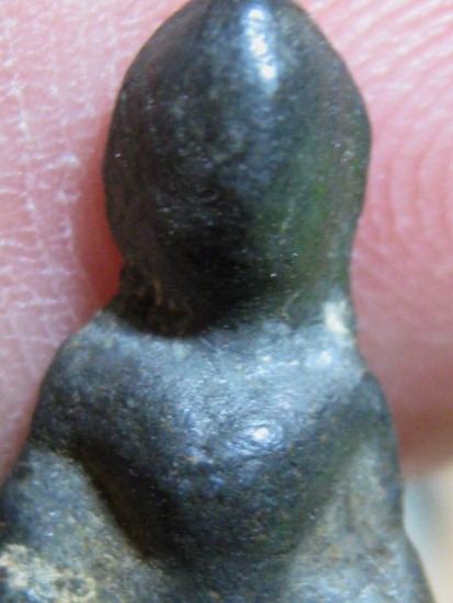 พระท่ากระดานน้อย เนื้อตะกั่วสนิมแดง กรุศาลเจ้า จ.ราชบุรี มาพร้อมบัตรรับรอง