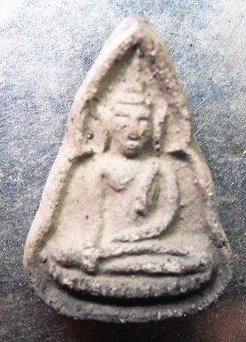 หลวงพ่อโบสถ์น้อยเนื้อดิน สวยๆไม่รู้รุ่น ครับ