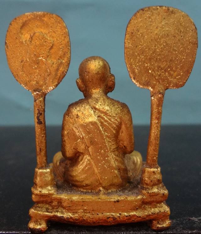  พระบูชาหลวงพ่อเงินวัดบางคลานสูง2 นิ้วขนาดบูชาหน้ารถเก่าๆครับ