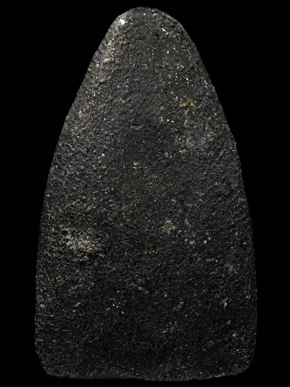 หลวงพ่อทวดวัดช้างไห้ ปี พ.ศ. 2524 เนื้อว่าน พิมพ์ใหญ่ (พร้อมกรอบทอง)