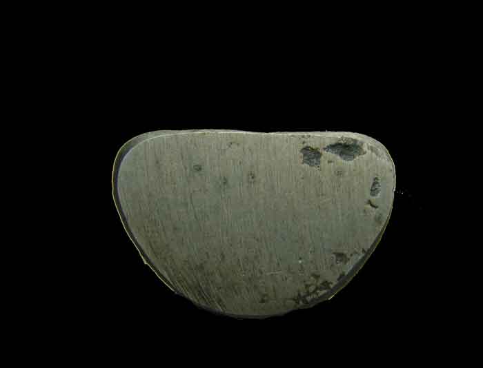 รูปหล่อหลวงพ่อเงิน พิมพ์เล็กเนื้ออัลปาก้า ไม่ทราบที่ครับ