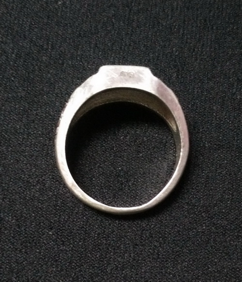 แหวนเงินหลวงพ่อรวยเคาะเดียว