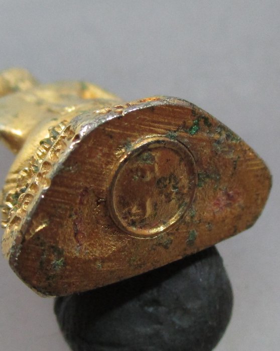 รูปหล่อรุ่น๑ หลวงพ่อไกรสร วัดทุ่งครุ กรุงเทพฯ ปี๒๐  พิธีใหญ่ในหลวงเป็นประธาน หลวงปู่โต๊ะร่วมปลุกเสก