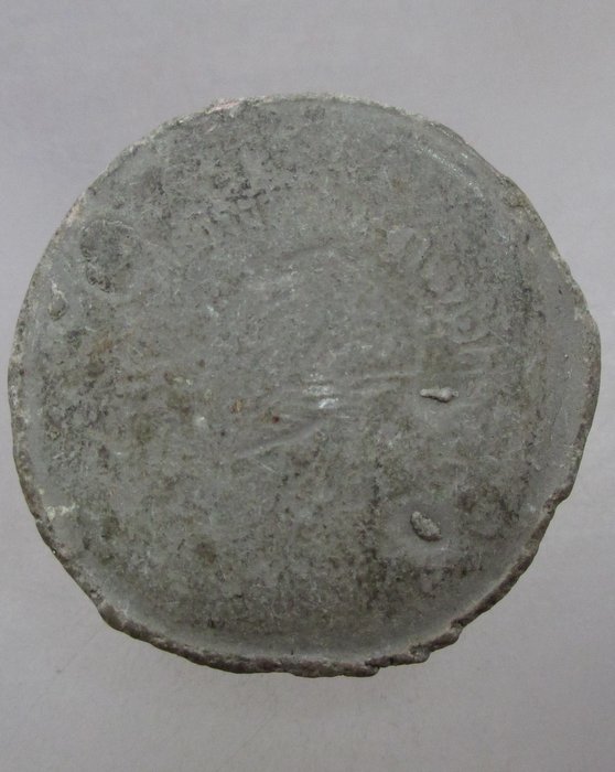 พระผงจันทร์ลอยหลวงพ่อเกษม เขมโก