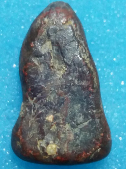 พระท่ากระดานน้อย เนื้อตะกั่วสนิมแดง กรุศาลเจ้า จ.ราชบุรี พระปีกกว้าง หลังแดง ๆ ดูง่าย