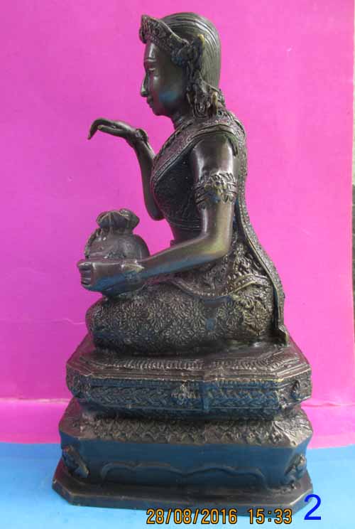 นางกวักบูชาขนาดหน้าตัก3นิ้ว..สูง5นิ้วครึ่งเคาะเดียวแดง