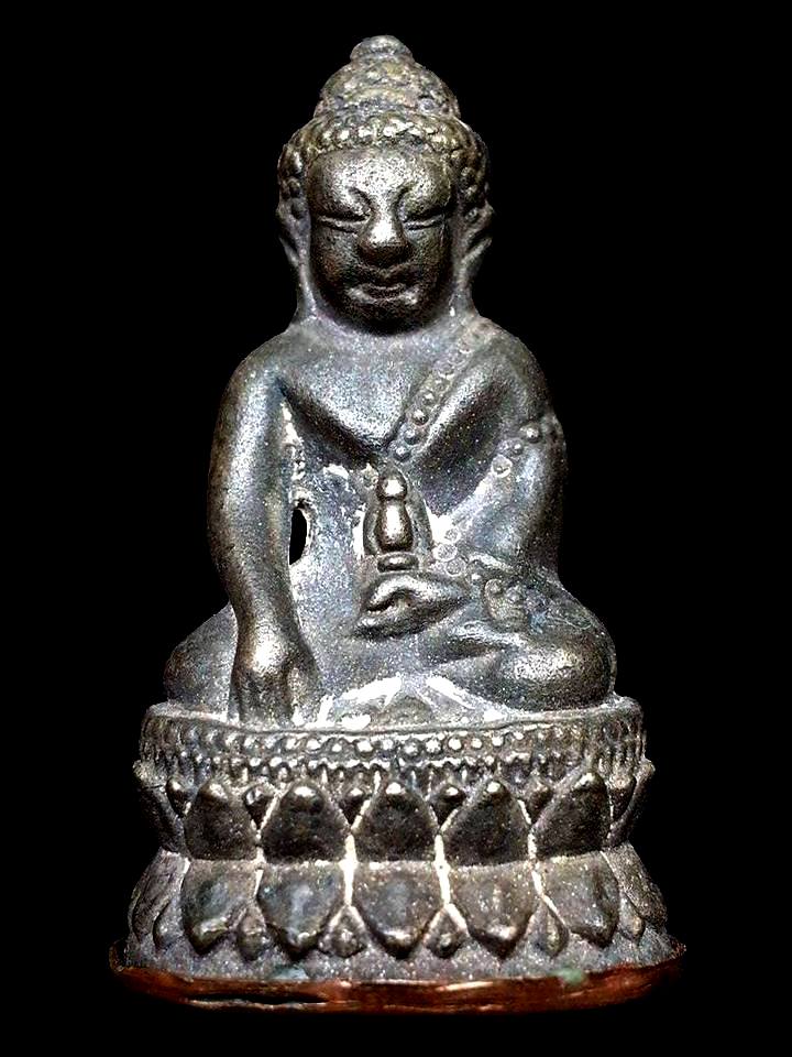 พระกริ่งมงคลมหาเศรษฐี (รุ่นแรก) หลวงปู่บัว ถามโก เนื้อนวะโลหะก้นทองแดง หมายเลข ๑๓๖๔ พร้อมกล่องเดิม 