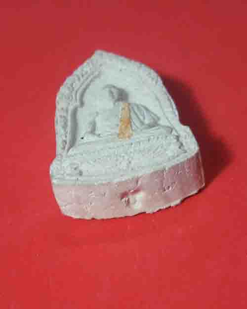 พระผง ๖ รอบ หลวงพ่อเกษม เขมโก ปี ๒๕๒๖