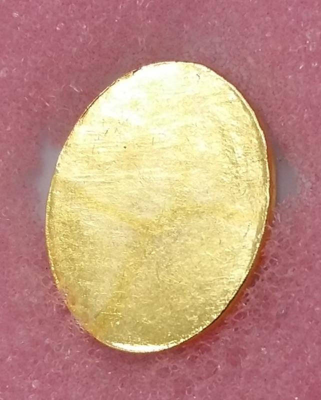 หัวแหวนหลวงปู่ทวด ปี06 บล็อคนิยม กะไหล่ทอง สวยมากๆสวยเดิมๆครับ