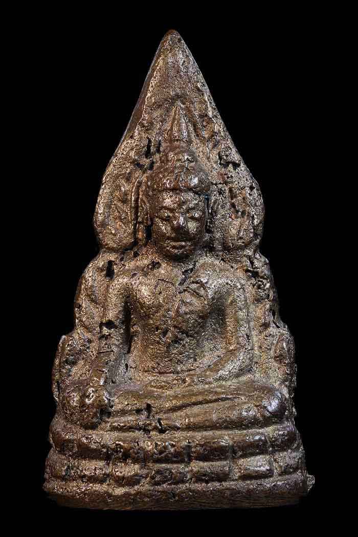 พระพุทธชินราชอินโดจีน พิมพ์ สังฆาฏิสั้น หน้าพระมีอุณาโลม ล้ำใหญ่ ปี 2485+ไม่ตอกโค๊ต+ใบรับรอง