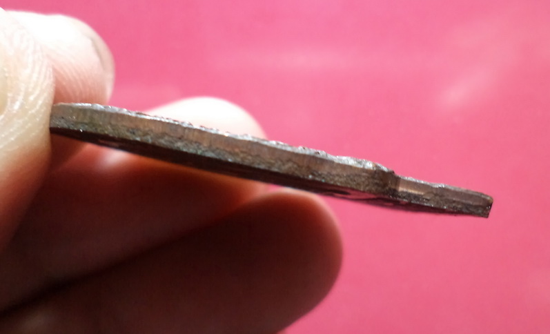 เหรียญนั่งพานหลวงพ่อยิด วัดหนองจอก จ.ประจวบคีรีขันธ์ ปี37 เนื้อทองแดงสวยครับ