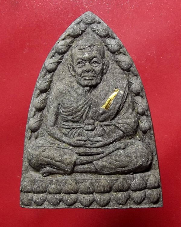 หลวงปู่ทวด รุ่นพุทธคุณกุญชร ตะกรุดทองคำ ทั้งชุดพร้อมกล่อง