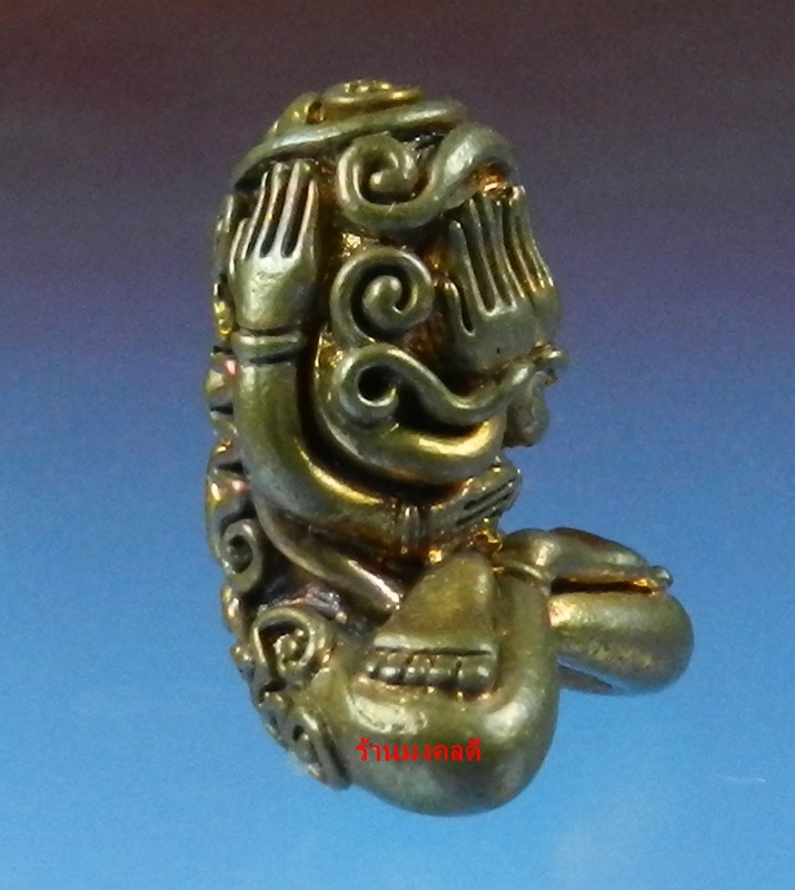 พระปิดตามหาอุตตโม ไตรมาส53 หลวงพ่อสาคร วัดหนองกรับ พิมพ์ใหญ่ เนื้อชนวน No 883 สภาพสวย