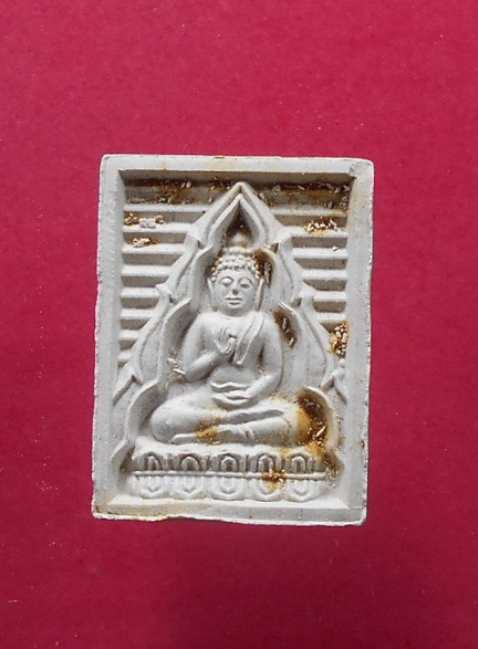 พระผงหลวงพ่อสดวัดปากน้ำรุ่น7 วัดปากน้ำภาษีเจริญ เนื้อผงสีขาว ปี35 สวยครับ