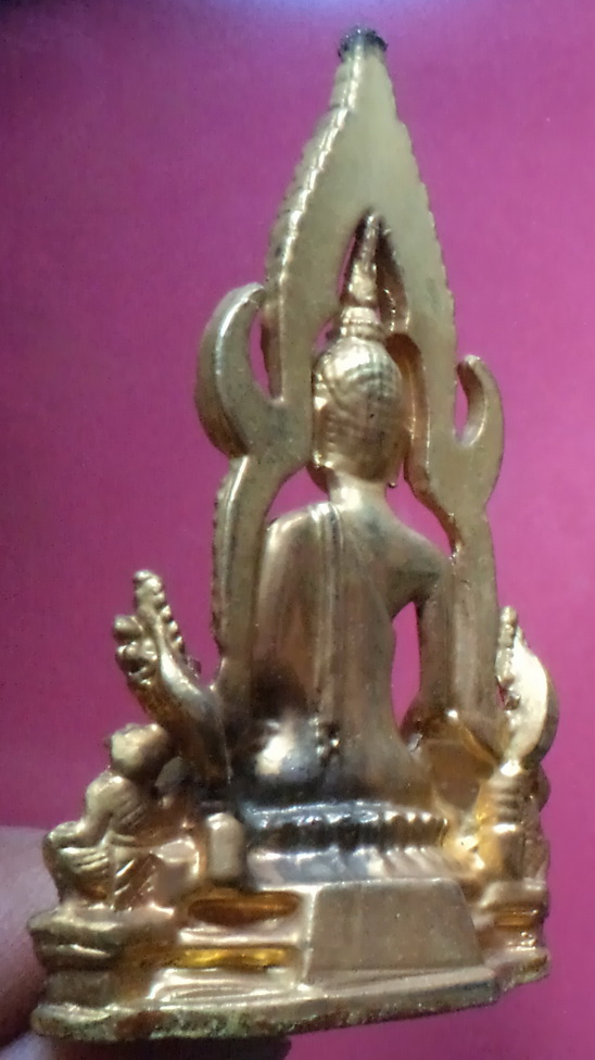 พระพุทธชินราช วัดพระศรีมหาธาตุวรมหาวิหาร จังหวัดพิษณุโลก สวยครับ