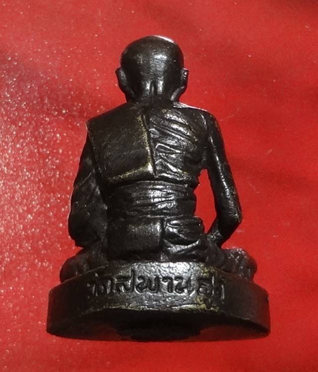  รูปหล่อหลวงพ่อทองสุข