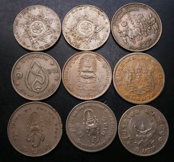 หน้าเหรียญ1บาท เหรียญที่ระลึกวาระต่างๆ 9 เหรียญ สภาพใช้ เคาะแรกแดง