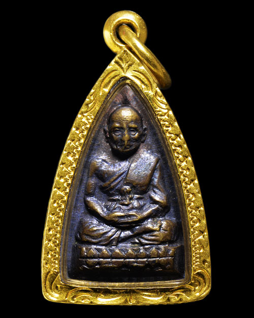 พระกลีบบัว รุน1 2507 หลวงปู่ทวด วัดช้างให้ จ.ปัตตานี+เลี่ยมทอง+บัตร