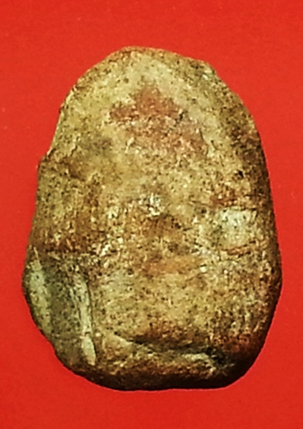 พระเม็ดน้อยหน่า เนื้อดิน