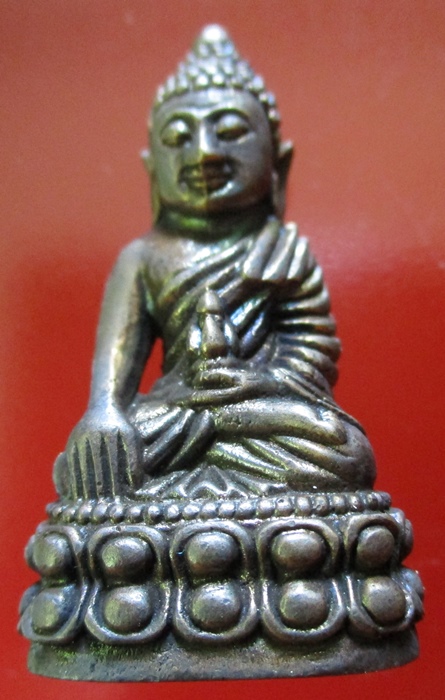 กริ่งวิชิตพัชราจารย์ รุ่น 2 วัดโบสถ์โพธิ์ทอง ปี 2553 (เนื้อทองสำริดหน้าผากฝังทองคำ)