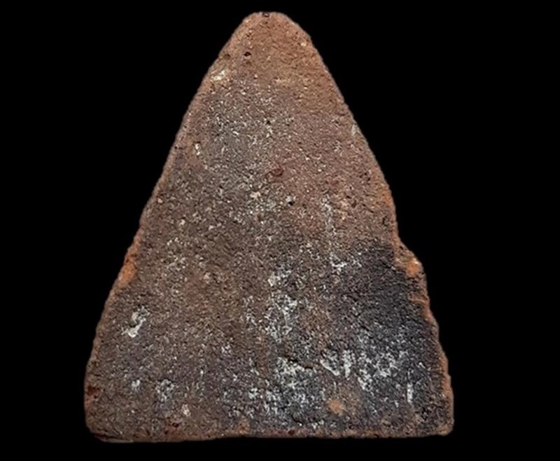 พระโป้กรุบางกระทิงอยุธยาสีผ่านหายากมาก เนื้อแกร่งจัดจ้านสวยน่ารัก 