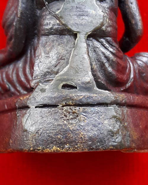 รูปหล่อหลวงปู่หมุน วัดบ้านจาน รุ่นมหาสมปรารถนา ขนาด 1.5 นิ้ว ออกวัดซับลำใยสามัคคีธรรม ปี43