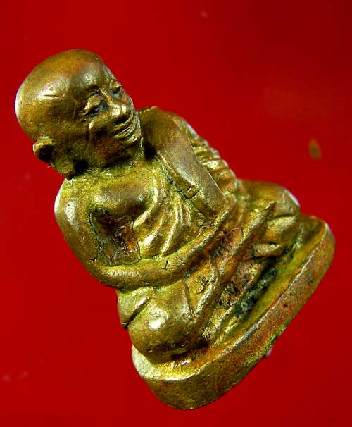 หลวงพ่อเงิน รุ่นช้างคู่ พิมพ์ใหญ่ ปี 26