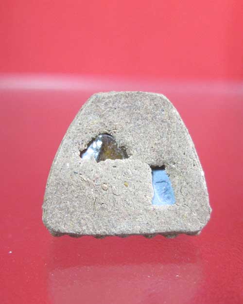 หลวงปู่ทวดลอยองค์ พิมพ์เล็ก ฐานสูง หลวงปู่คำพันเสก