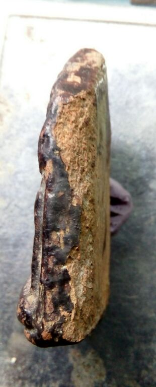 พระขุนแผนพิ มพ์ใหญ่กรุโรงเหล้าอยุธยาสวยๆเก่าๆครับ