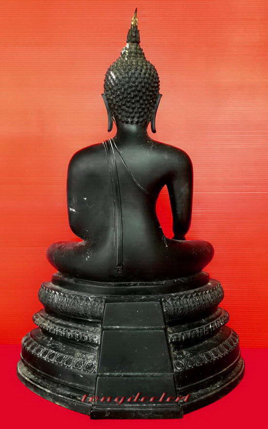 พระบูชาสมเด็จพระพุทธโคดม หลวงพ่อขอม วัดไผ่โรงวัว จ.สุพรรณบุรี หน้าตัก 9 นิ้วค่ะ