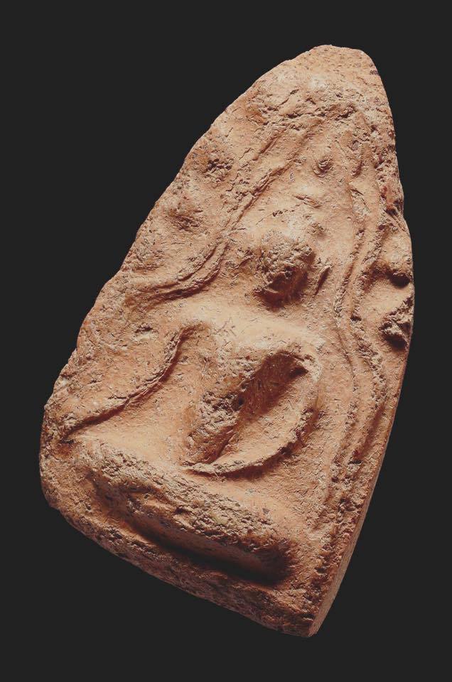 >>>15000<<<พระพลายคู่ตัดเดี่ยว กรุวัดบ้านกร่าง จ.สุพรรณบุรี (พิมพ์หน้าเทวดา เส้นซุ้มคู่)