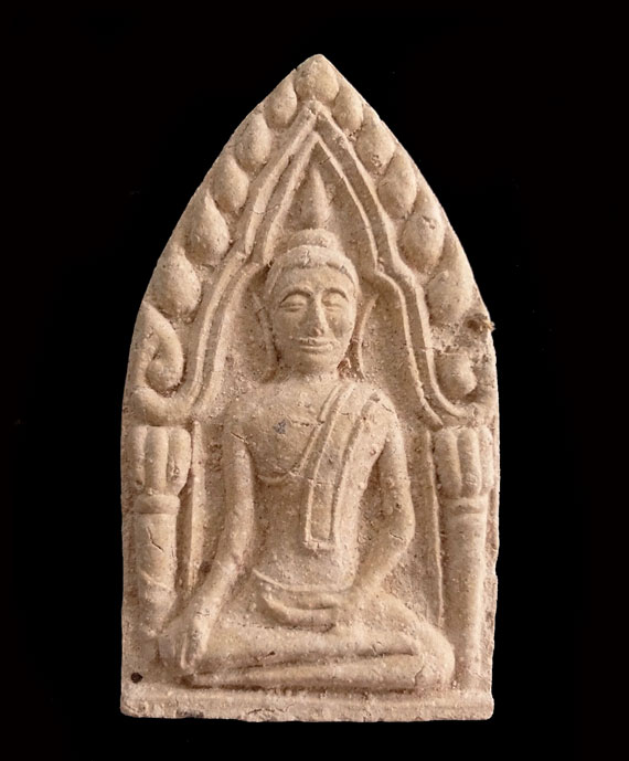 พระขุนแผนหลวงปู่หมุน ฐิตสีโล รุ่นแรก ออกวัดป่าหนองหล่ม สร้าง ปี พ.ศ.2542 เนื้อว่าน 108 ผสมเกศา