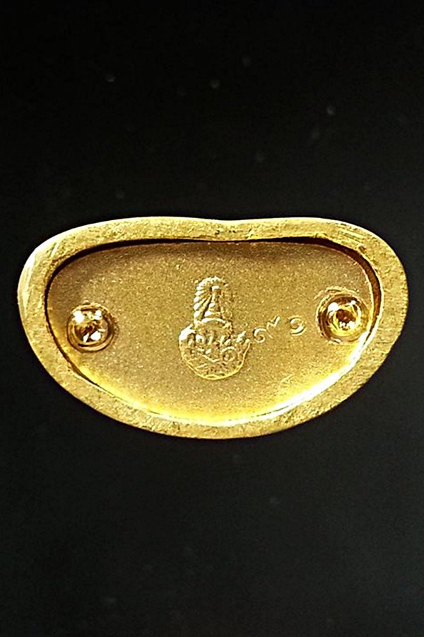 พระกริ่งบัวรอบ สมเด็จพระญาณสังวร สมเด็จพระสังฆราช วัดบวรนิเวศวิหาร (2)