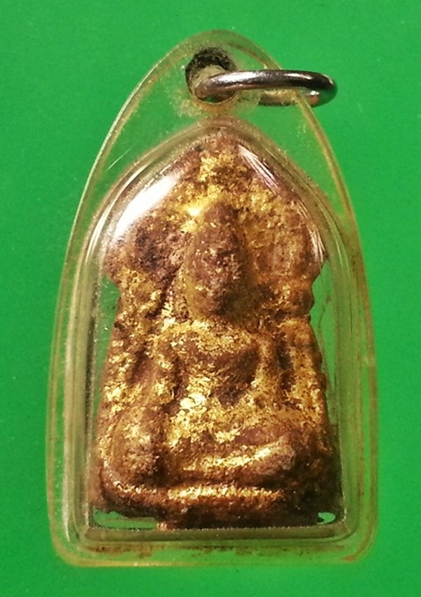 พระซุ้มไข่ปลา