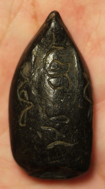 พระกริ่งคลองตะเคียน เนื้อดิน พิมพ์เศียรแหลม กรุวัดประดู่ทรงธรรม จ.พระนครศรีอยุธยา สภาพสวยกริ่งไม่ดัง