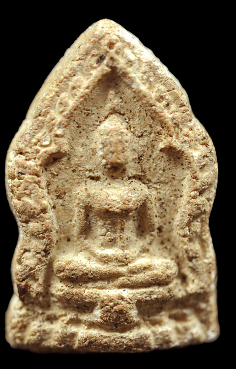 พระผงสมเด็จและว่าน 108 อย่าง หลวงพ่อเพ็ชร์ วัดอัมพวัน