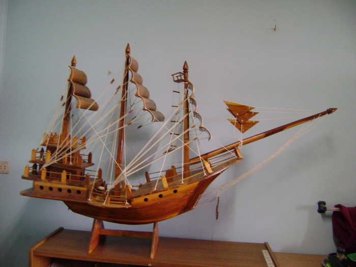 เรือสำเภาไม้ ขนาดใหญ่ เสริมดวง เสริมมงคล ตามหลักฮวงจุ้ย 1000 บาท