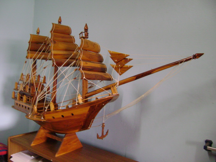 เรือสำเภาไม้ ขนาดใหญ่ เสริมดวง เสริมมงคล ตามหลักฮวงจุ้ย 1000 บาท