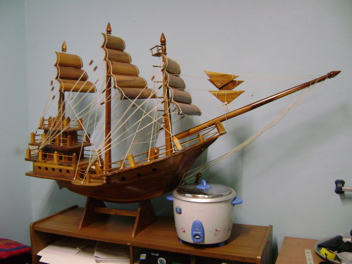 เรือสำเภาไม้ ขนาดใหญ่ เสริมดวง เสริมมงคล ตามหลักฮวงจุ้ย 1000 บาท