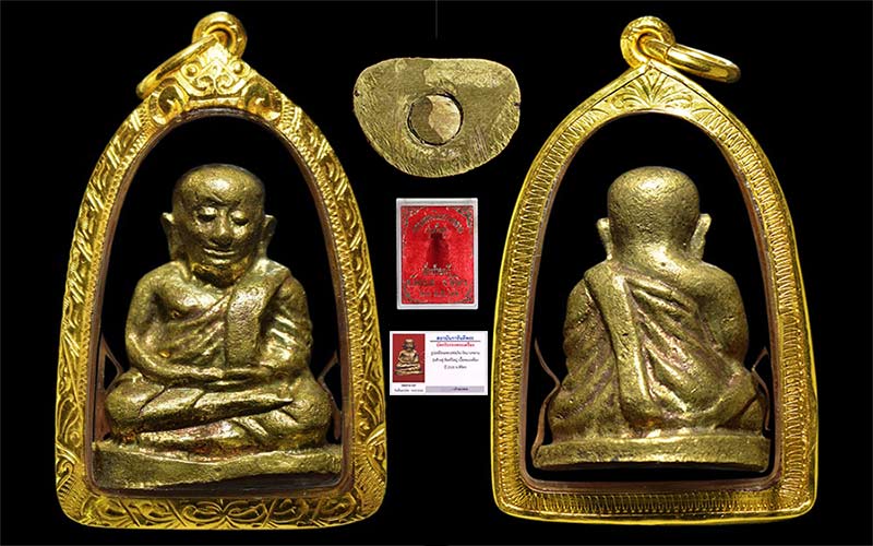 รูปหล่อช้างคู่ หลวงพ่อเงิน วัดบางคลาน จ.พิจิตร 2526 สภาพสวย+เลี่ยมทองหนาหนา+บัตรรับรองครับ