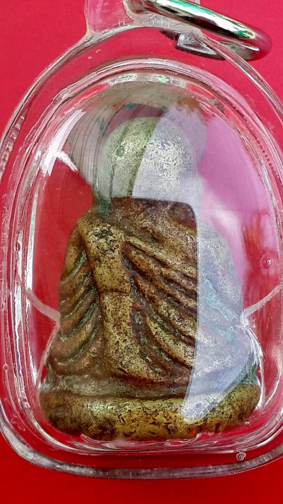 หลวงพ่อเงินวัดบางคลาน รุ่นปืนแตก พิมพ์เศียรโตนิยม ปี2528