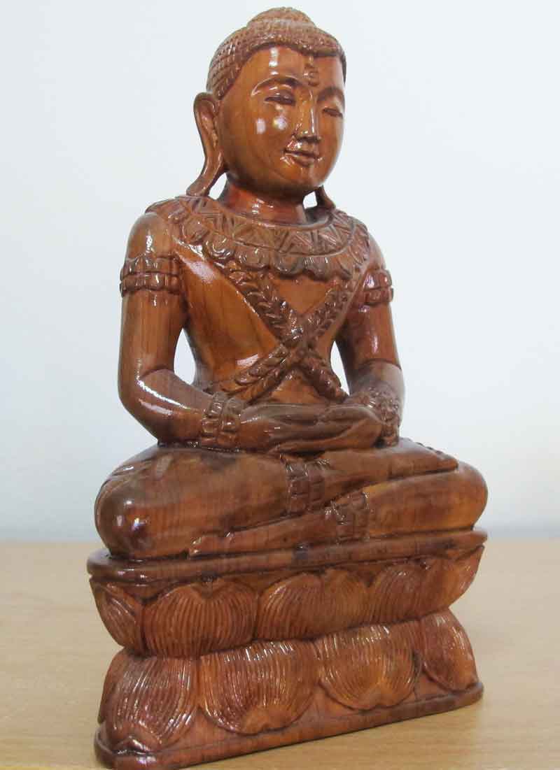 พระพุทธรูป ไม้หอม แกะสลัก 