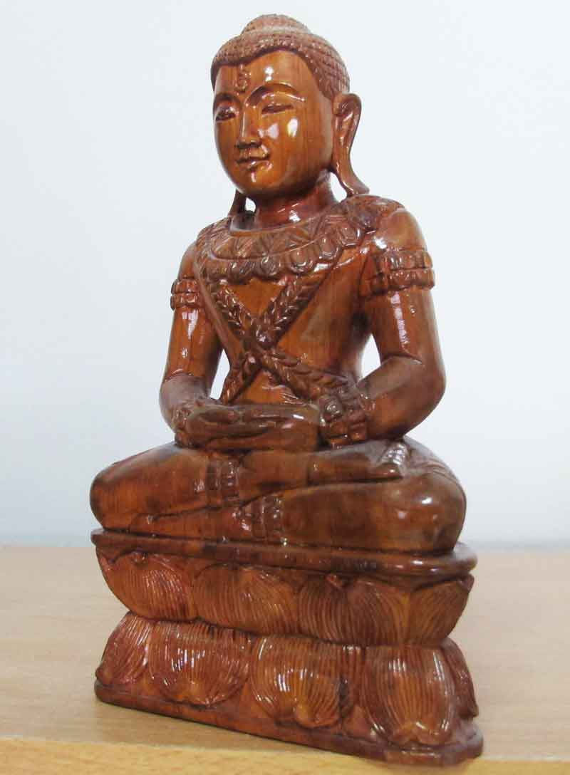 พระพุทธรูป ไม้หอม แกะสลัก 