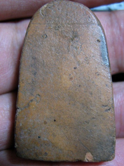 พระนั่งมารวิชัย เนื้อดิน กรุวัดเมืองศาสน์ จ.ลำปาง พระดูง่ายดี มีบัตรรับรอง