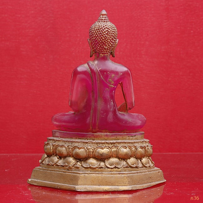 พระบูชาพระธรรมกาย เนื้อสีม่วง