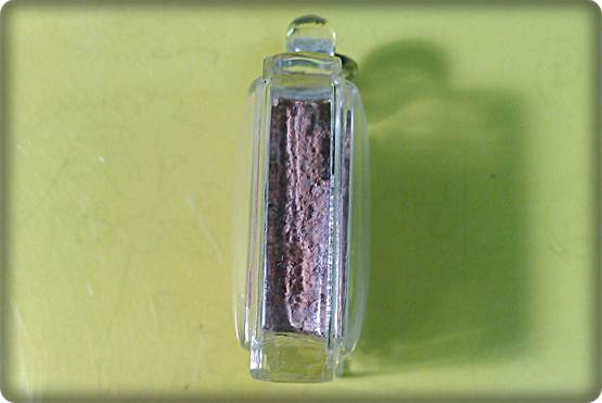 จัดให้ต้นไม้พันปีกรุพระนาดูนปี22ชัดลึกสวยปุดปุดเลี่ยมพร้อมใช้สภาพตามรูปเก่าถึงยุค1300-1800ปีเนื้อต้อ