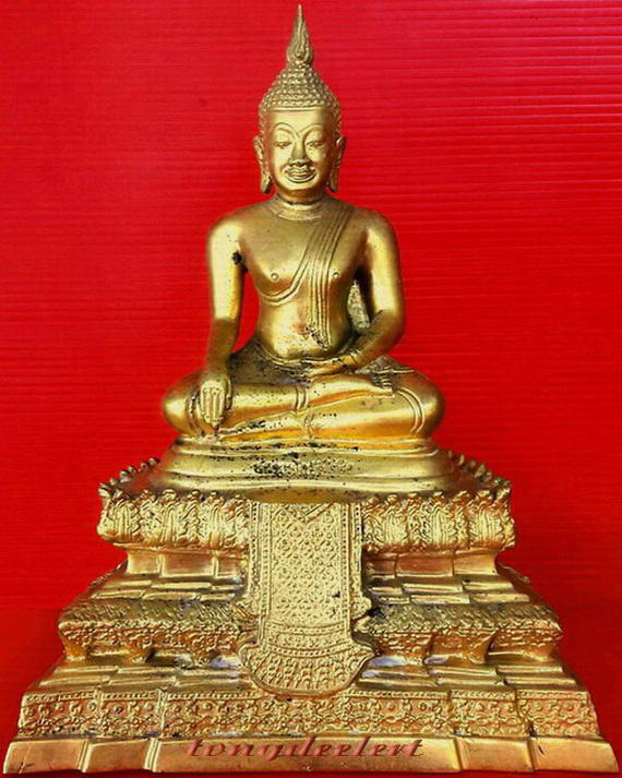 พระบูชาหลวงพ่อวัดไร่ขิง จ.นครปฐม กะไหล่ทอง สวยมากค่ะ