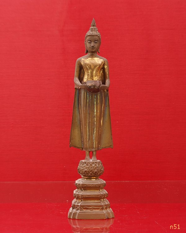 พระบูชาหลวงพ่อบ้านแหลม สูง 11 นิ้ว